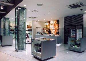 ワ－ルドステ－ジ 増築工事