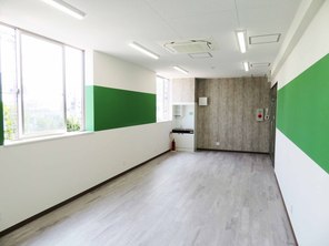 南海電鉄　尾崎駅構内　塾改装工事